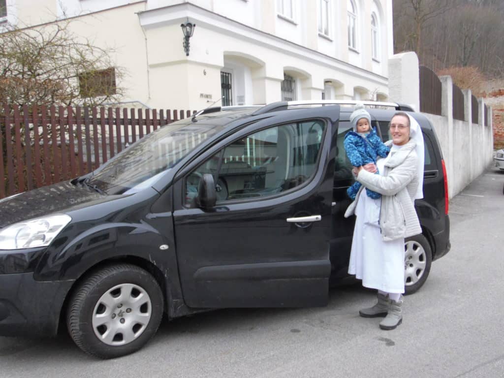 Kinderkrankenhaus in Landshut Schwester Martina